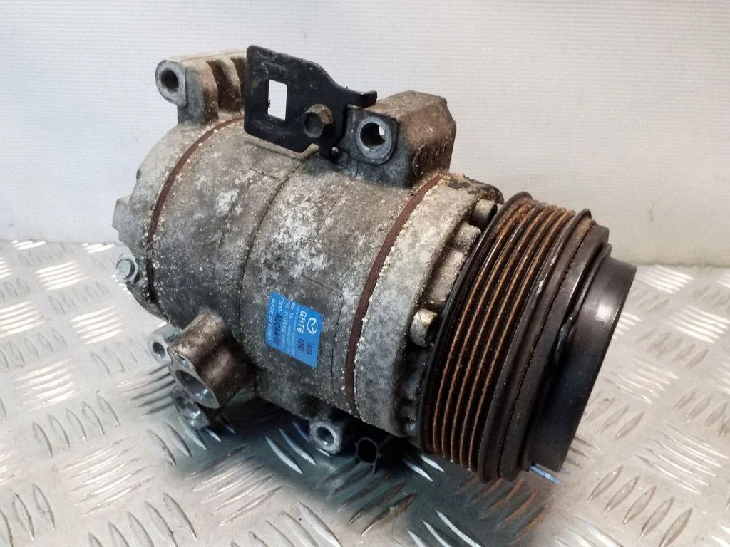Air conditioning (A/C) compressor (pump) GHT6