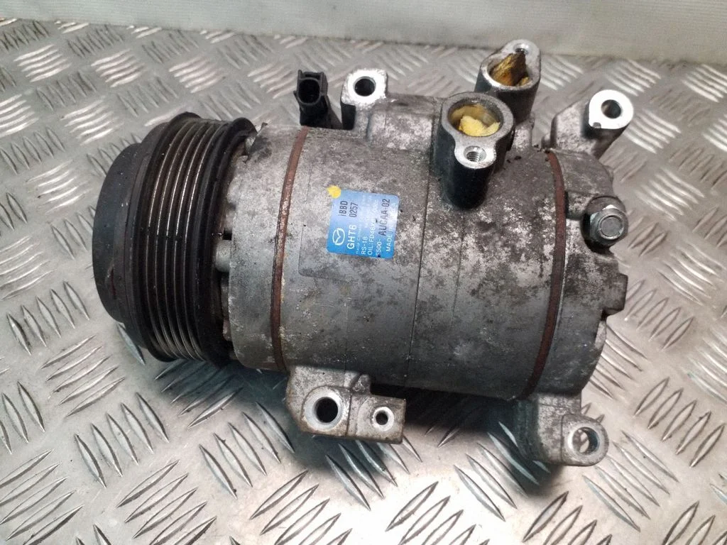 Air conditioning (A/C) compressor (pump) GHT6