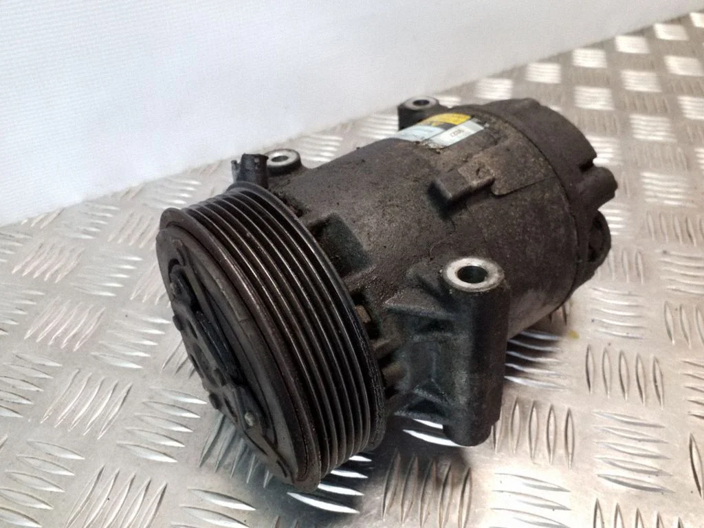 Air conditioning (A/C) compressor (pump) 8200053264