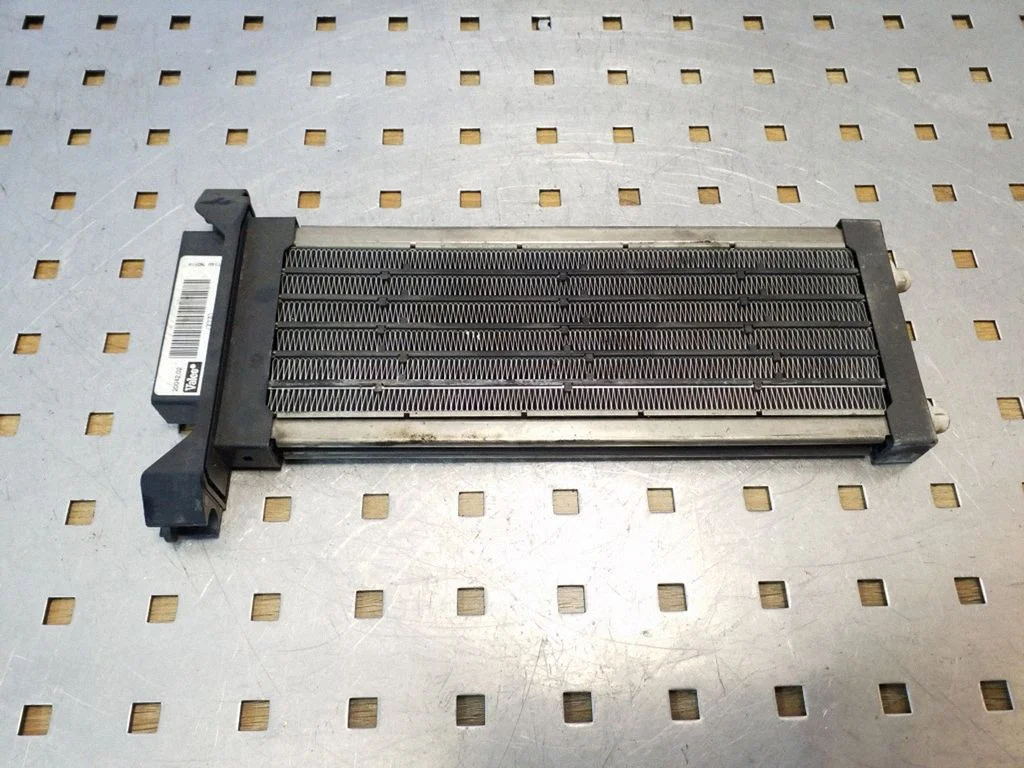 Elektriskais salona krāsniņas radiators – Audi A4 S4 B7 8E 8H (2005-2008)