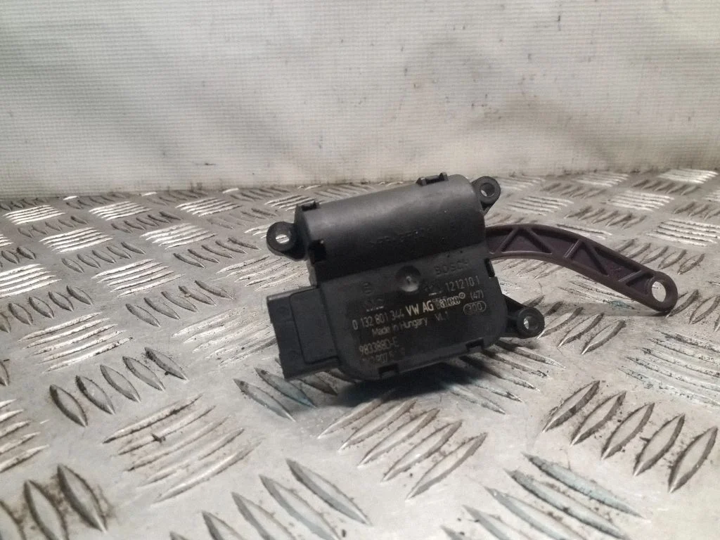 Air flap motor/actuator 1K2907511E