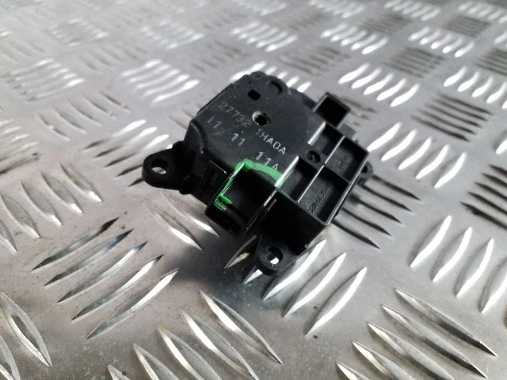 Õhuklapi mootor / ajam – Nissan Juke I F15 (2010-2018)