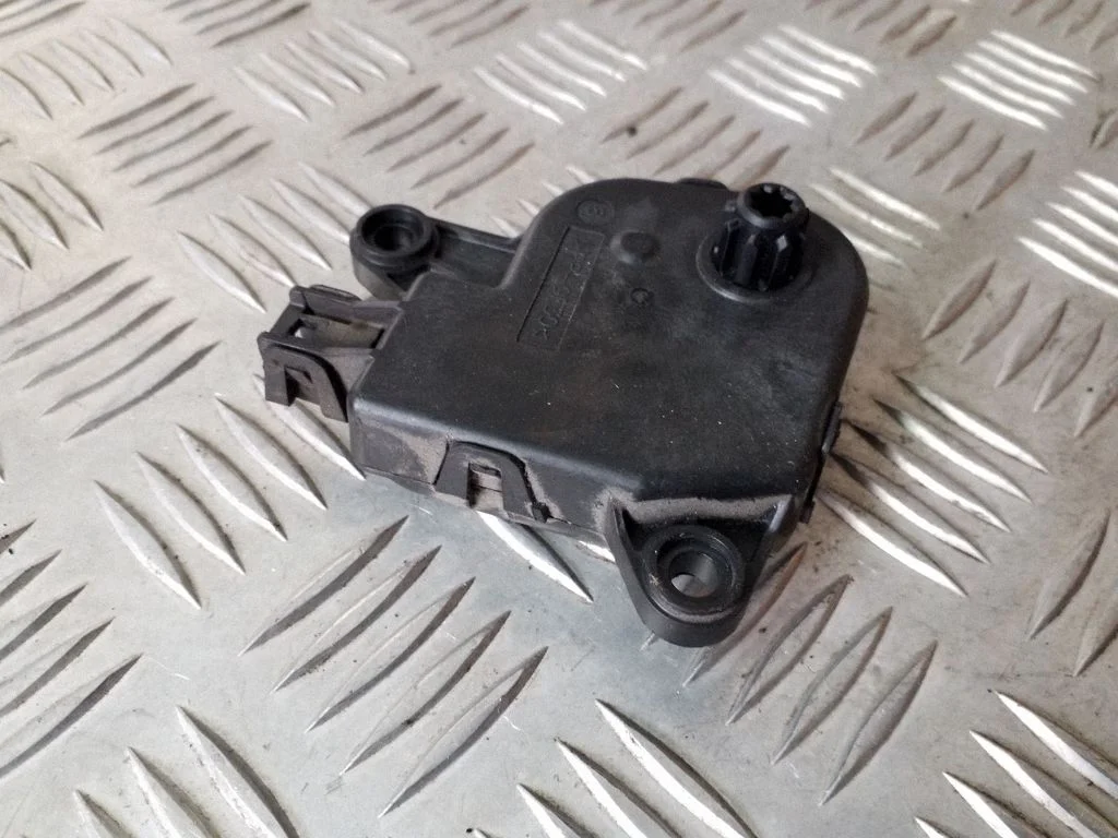 Õhuklapi mootor / ajam 04885465AAC – Chrysler Voyager (2004-2007)