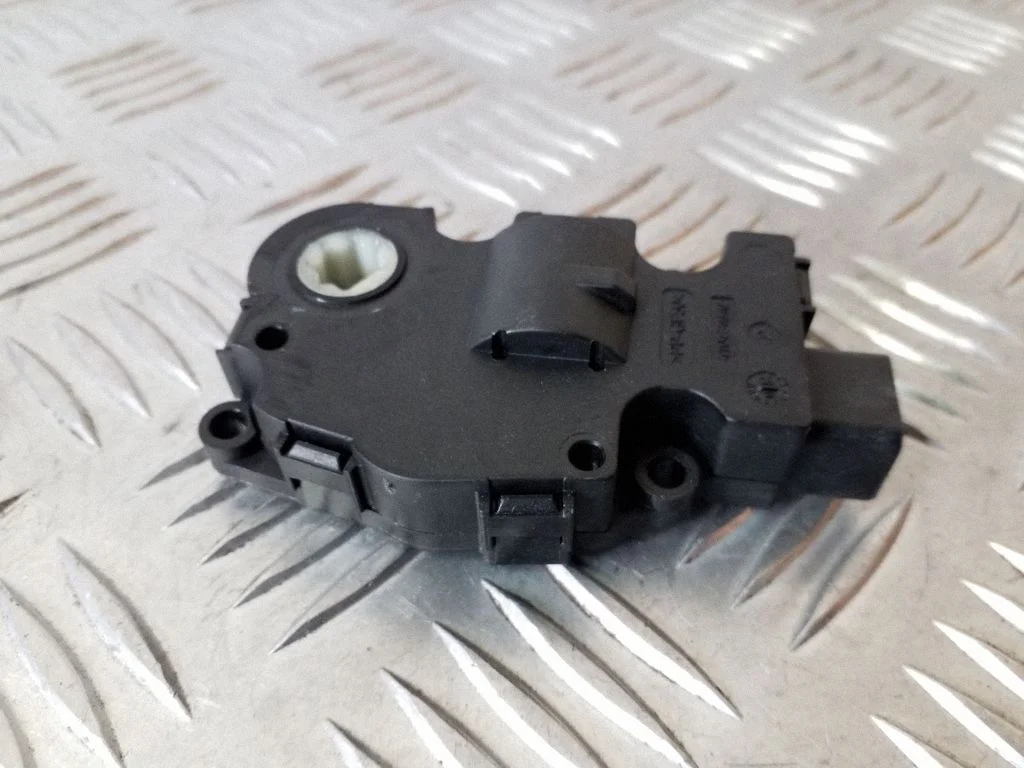 Gaisa aizvara motoriņš/aktuators 929888G