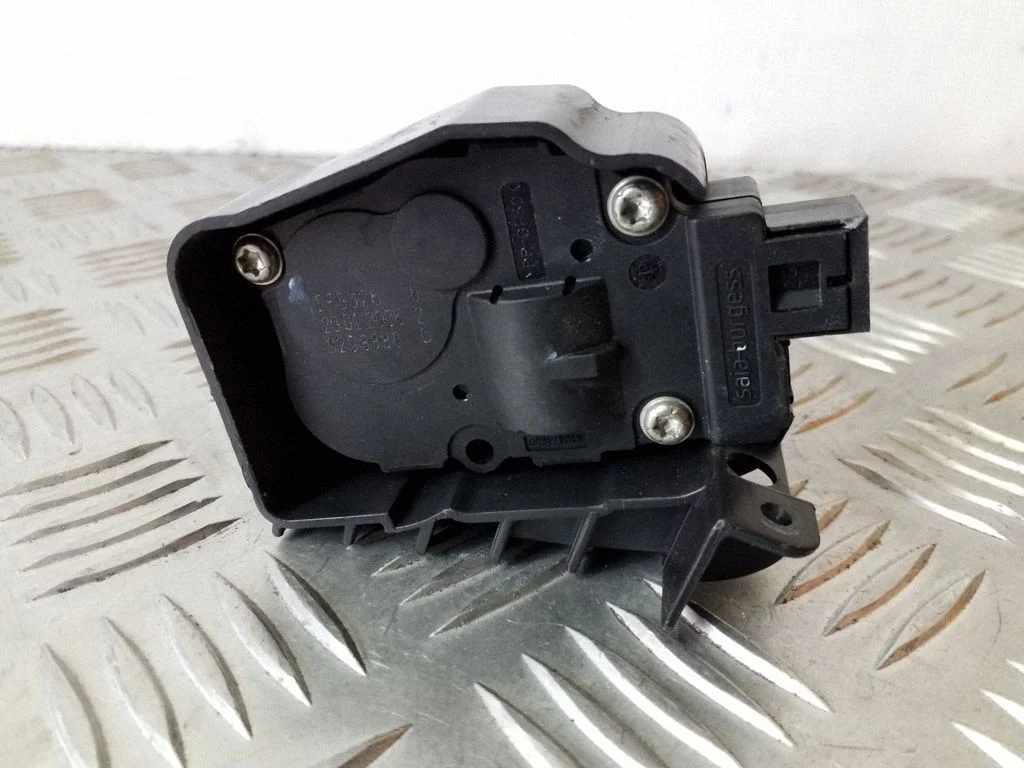 Gaisa aizvara motoriņš/aktuators 929888G