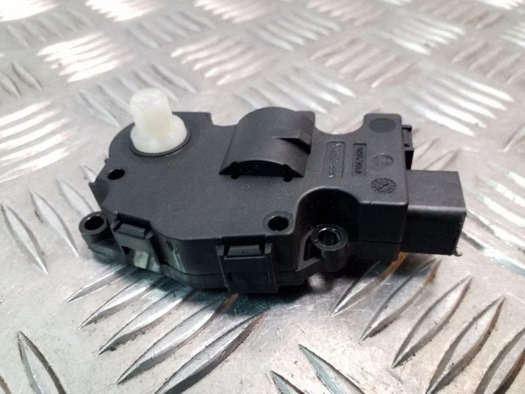 Air flap motor/actuator K9749004