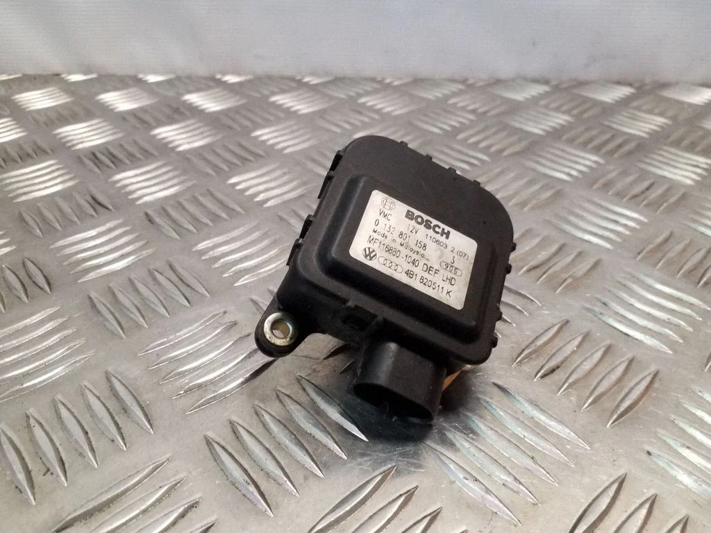 Gaisa aizvara motoriņš/aktuators 0132801158