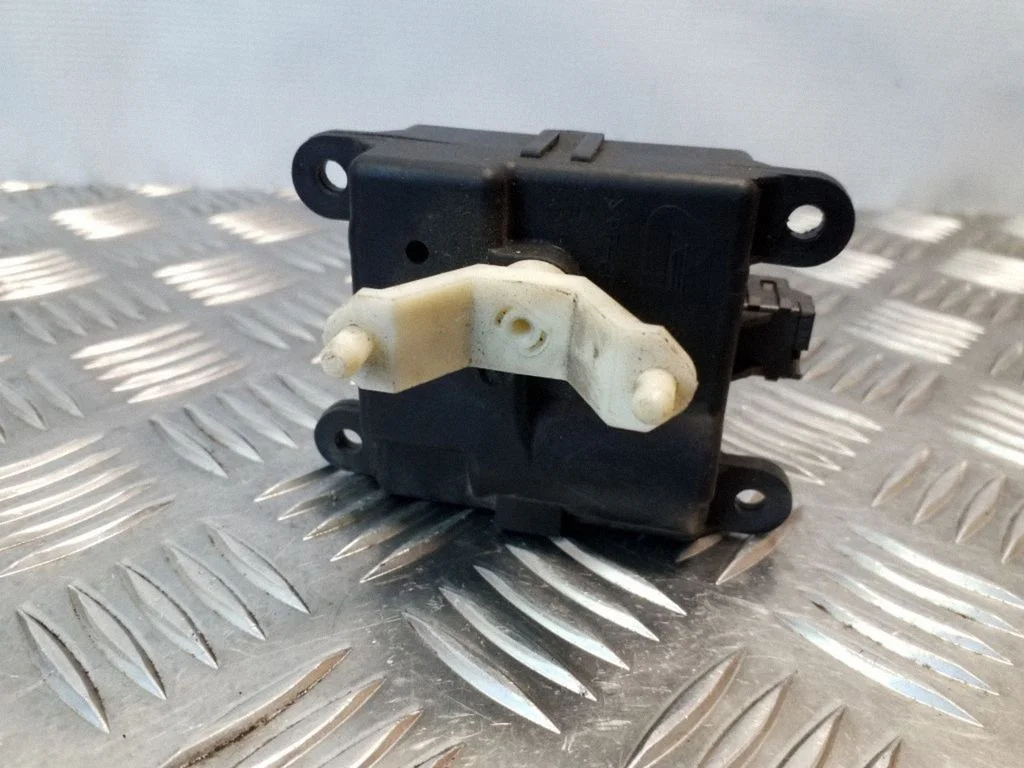 Air flap motor/actuator 3C27030840