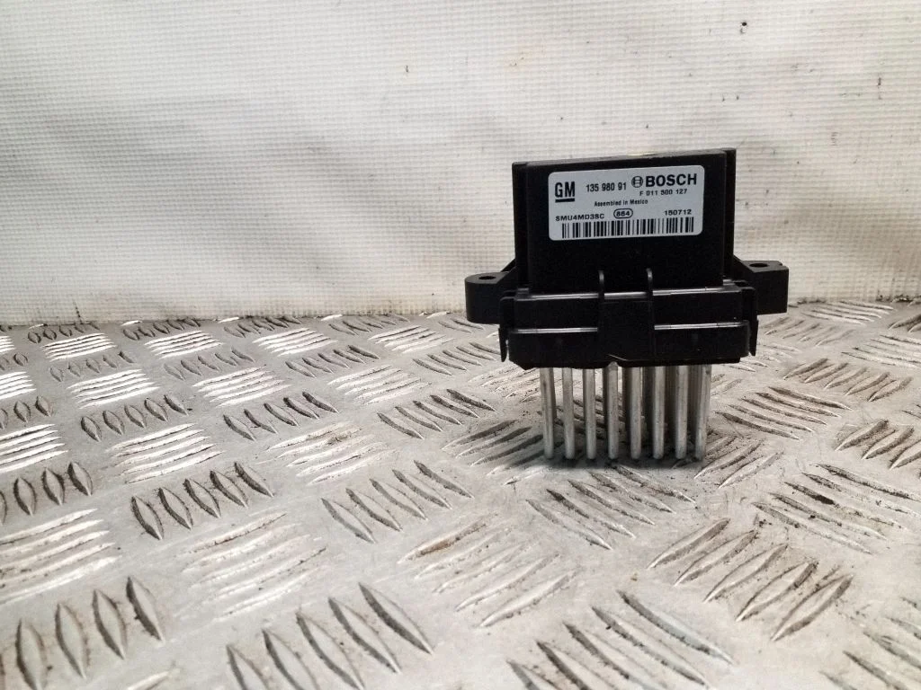 Heater blower motor/fan resistor – Opel Mokka X (2016-2019)