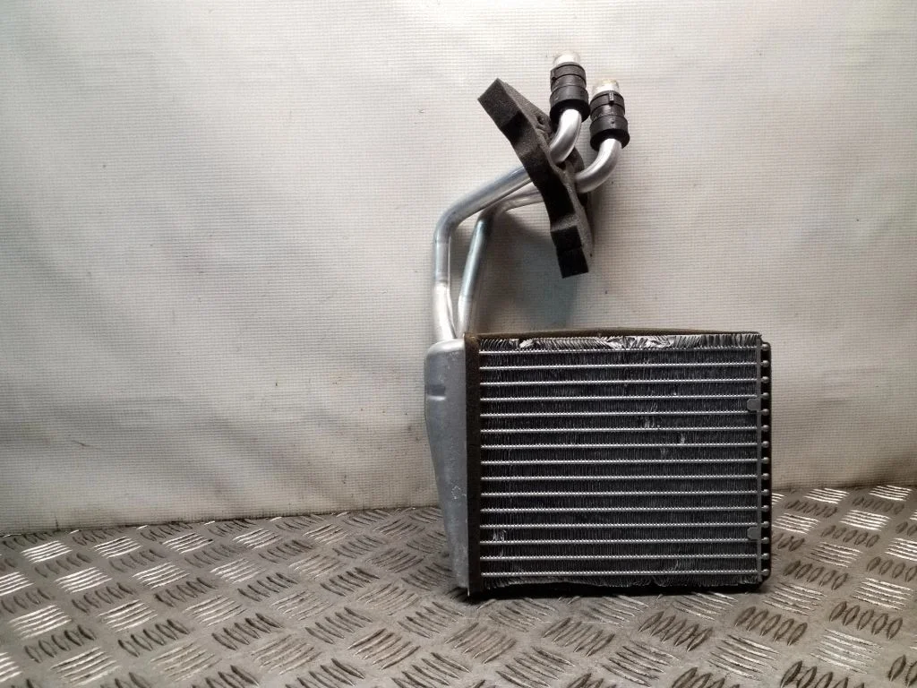 Salongi küttekeha radiaator 669183