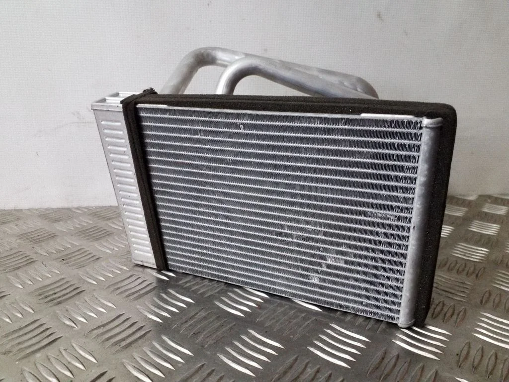 Heater blower radiator