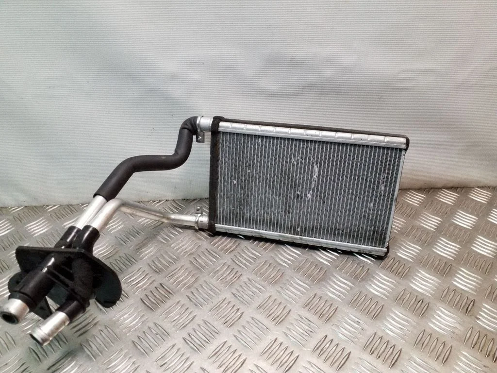 Heater blower radiator