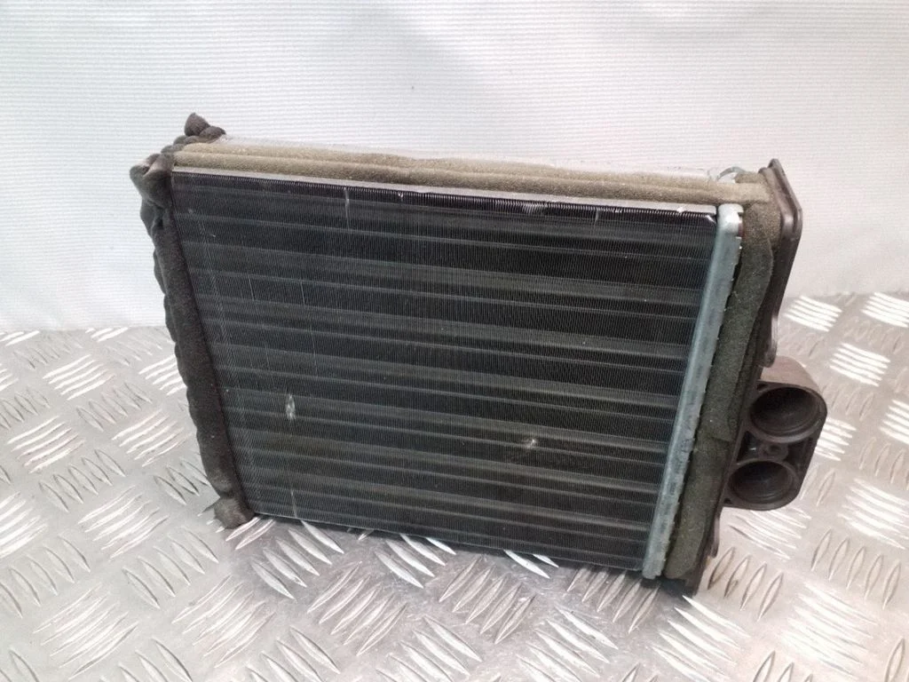 Salongi küttekeha radiaator 656275F – Saab 9-5 (2006-2010)