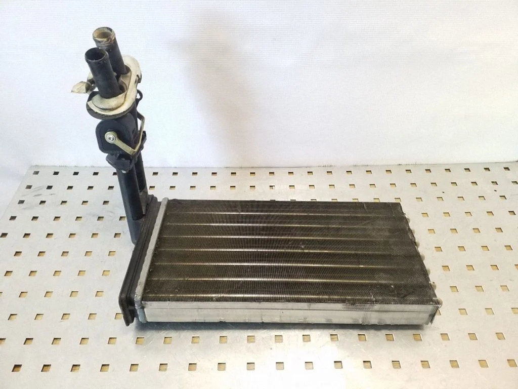 Salongi küttekeha radiaator 650502R