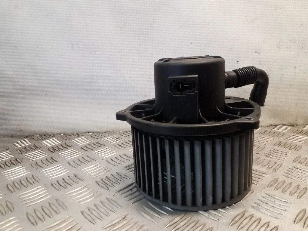 Heater fan/blower 971093D000