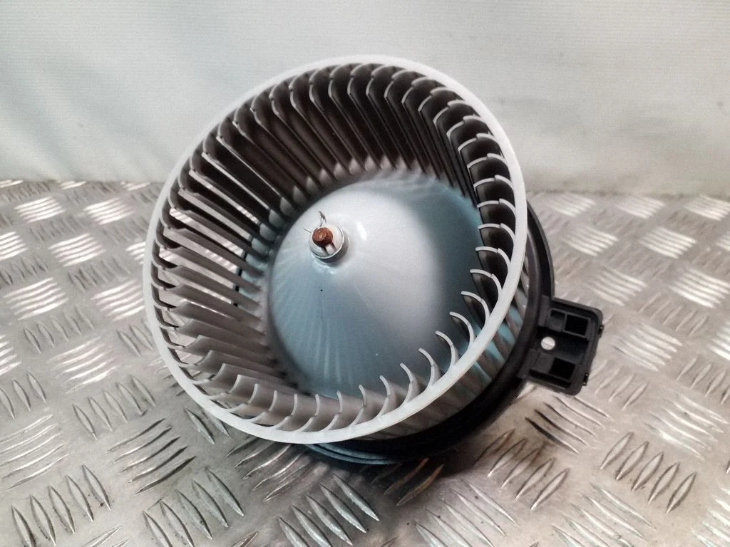 Heater fan/blower 8727005740