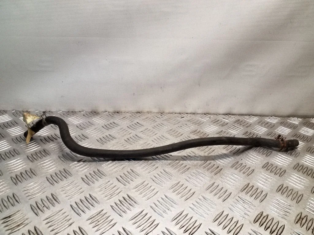 Engine coolant pipe/hose 6C118W005FB