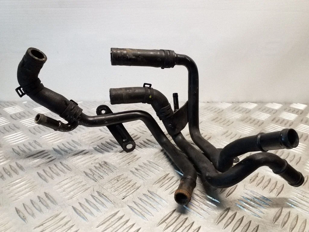 Engine coolant pipe/hose – Skoda Octavia Mk3 (5E) (2013-2019)
