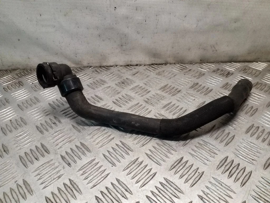 Motora dzesēšanas caurule (-es)/šļūtene (-es) 13265581