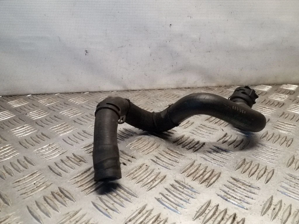 Engine coolant pipe/hose – BMW 5 Series F10 F11 (2009-2016)