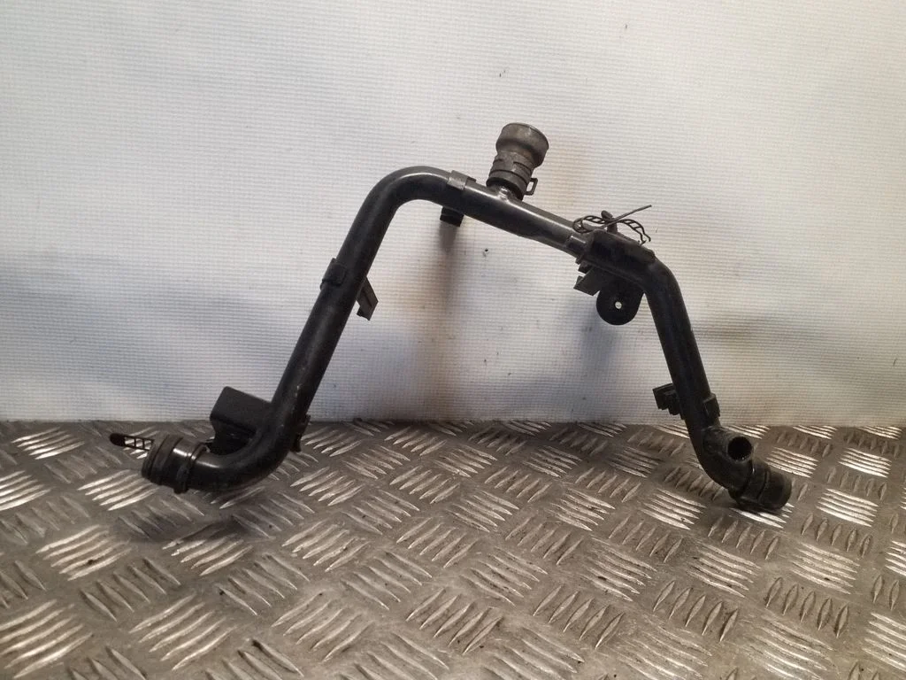 Engine coolant pipe/hose – Audi A4 S4 B7 8E 8H (2005-2008)