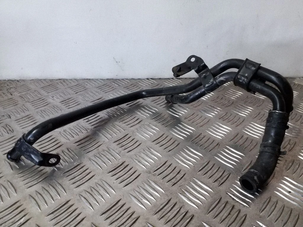 Engine coolant pipe/hose 03C121070D