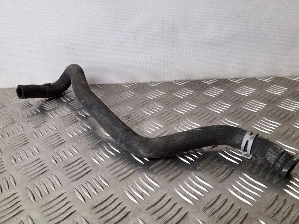 Engine coolant pipe/hose 96966880