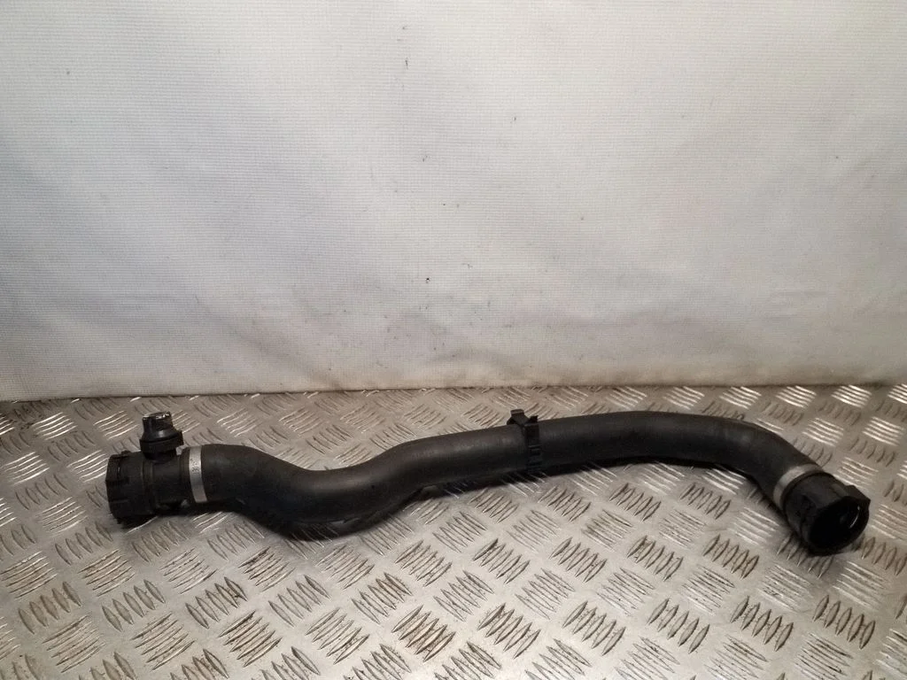 Engine coolant pipe/hose – BMW 5 Series F10 F11 (2009-2016)
