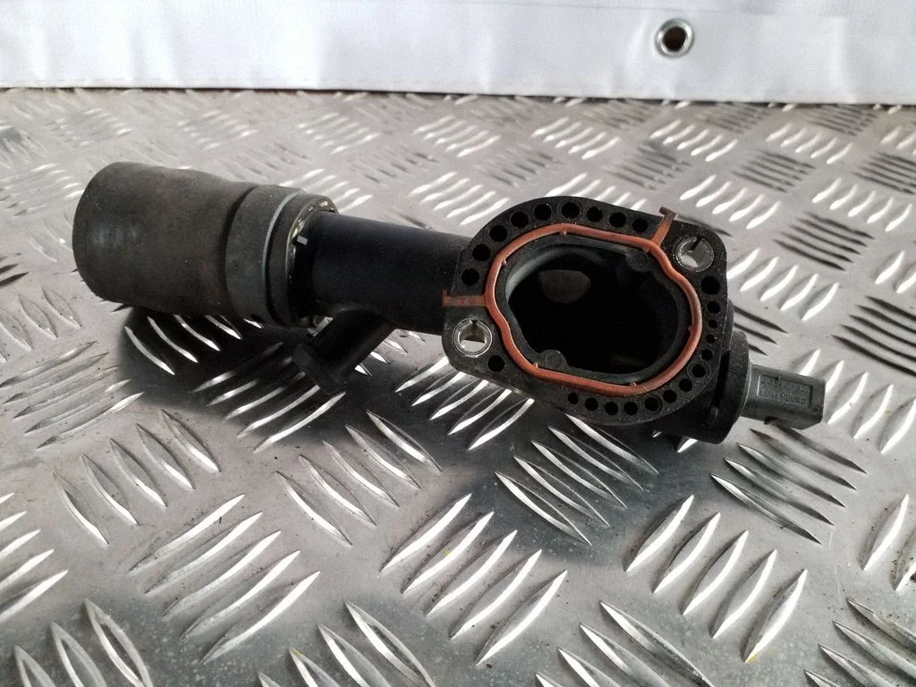 Engine coolant pipe/hose 03L121132AC