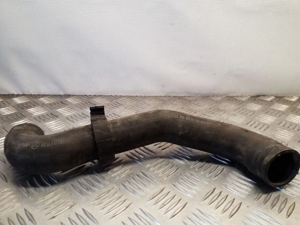 Motora dzesēšanas caurule (-es)/šļūtene (-es) 9015012782