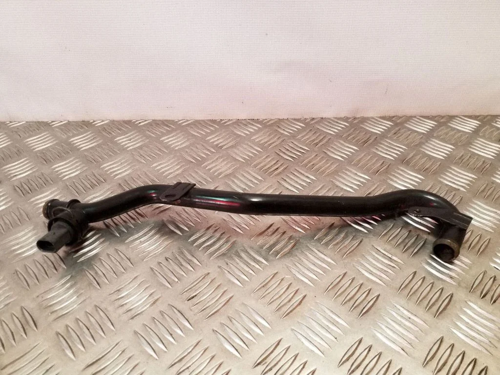 Motora dzesēšanas caurule (-es)/šļūtene (-es) 5N0121065