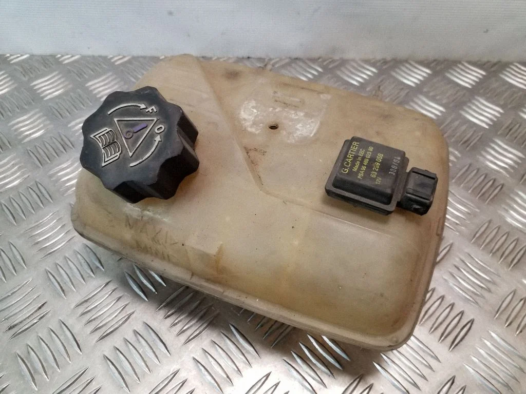 Coolant expansion tank/reservoir 1488949080