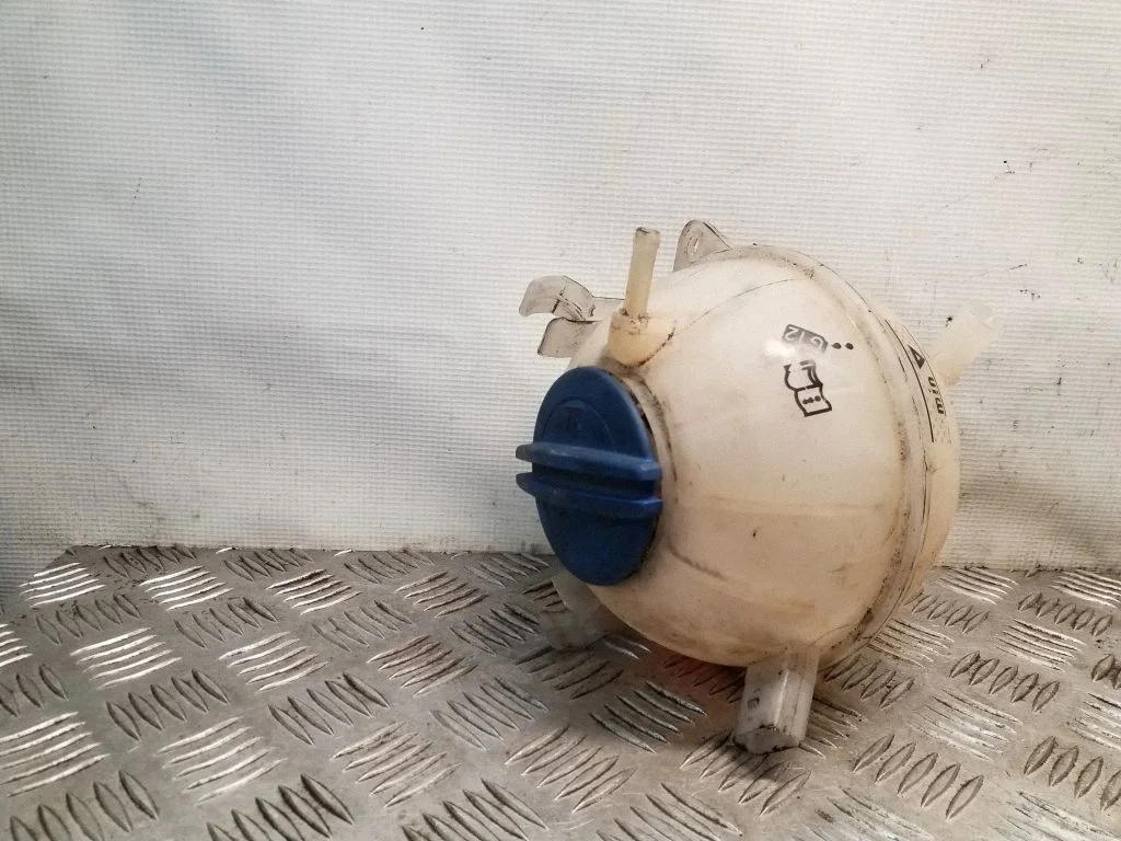 Coolant expansion tank/reservoir 1K0121407A