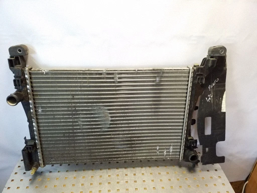 Dzesēšanas šķidruma radiators E5444005