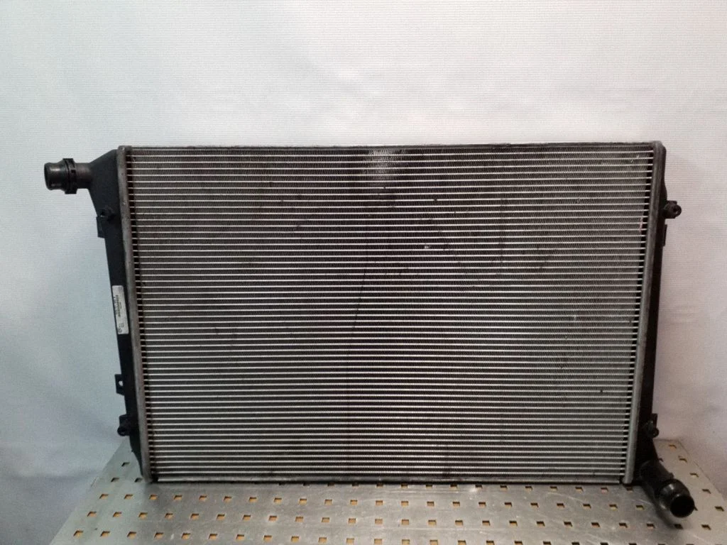 Coolant radiator – Volkswagen Passat B6 (2005-2010)