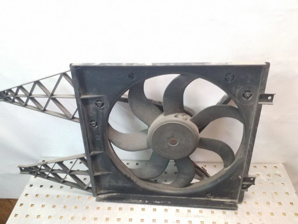 Elektriskais radiatora ventilators 6Q0121207