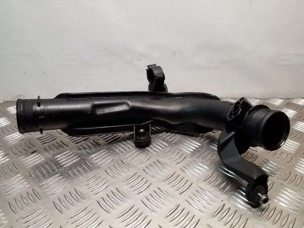 Intercooler hose/pipe 1K0145770AE