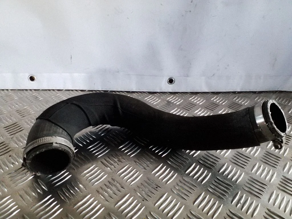 Intercooler hose/pipe 4G0145738T