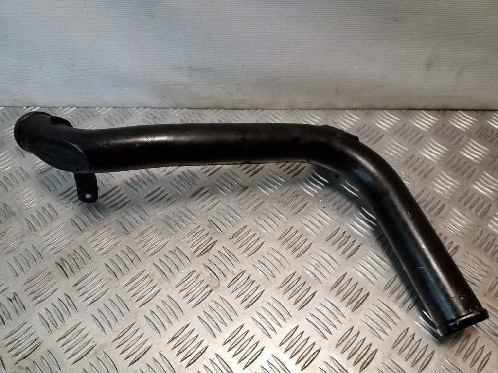 Intercooler hose/pipe