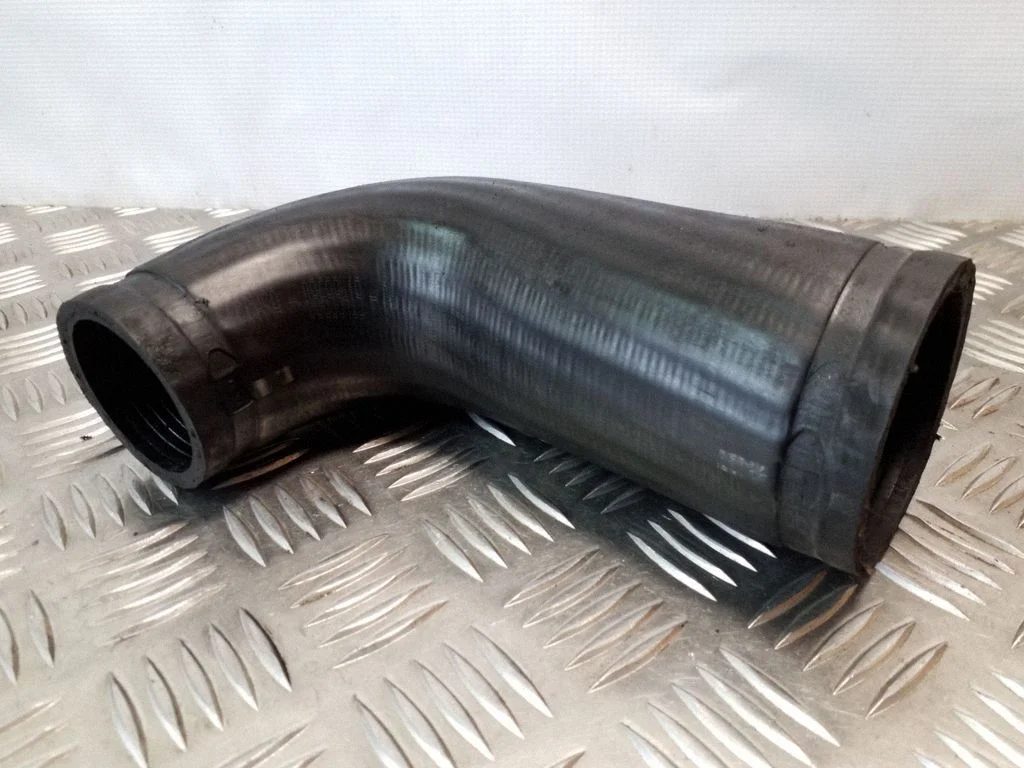 Intercooler hose/pipe 08699419