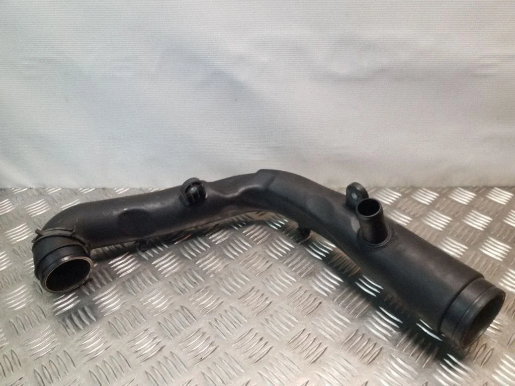 Intercooler hose/pipe 1K0129654D
