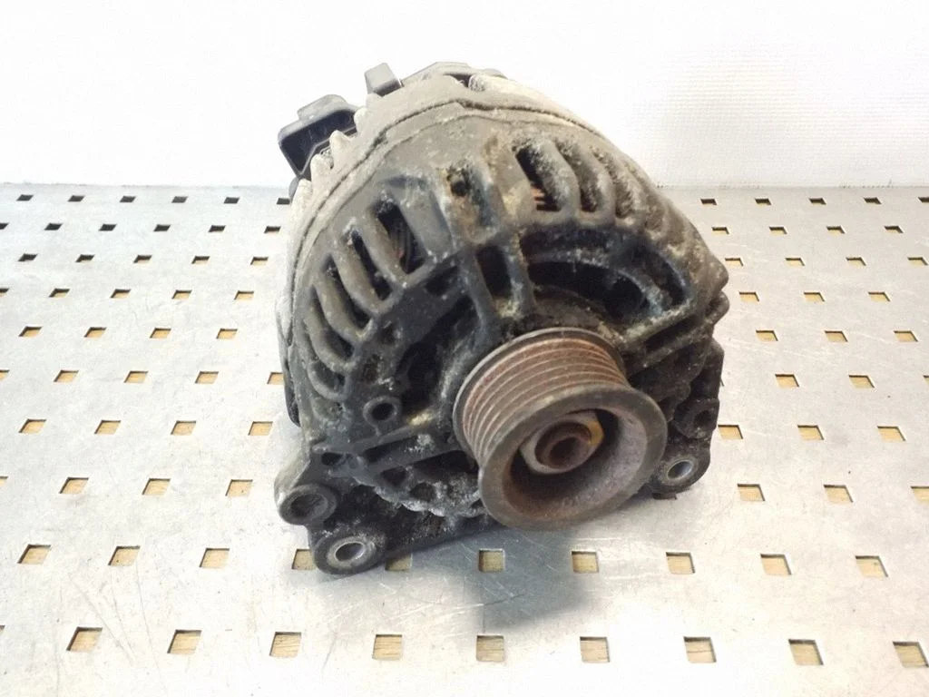 Alternator 03C903123D