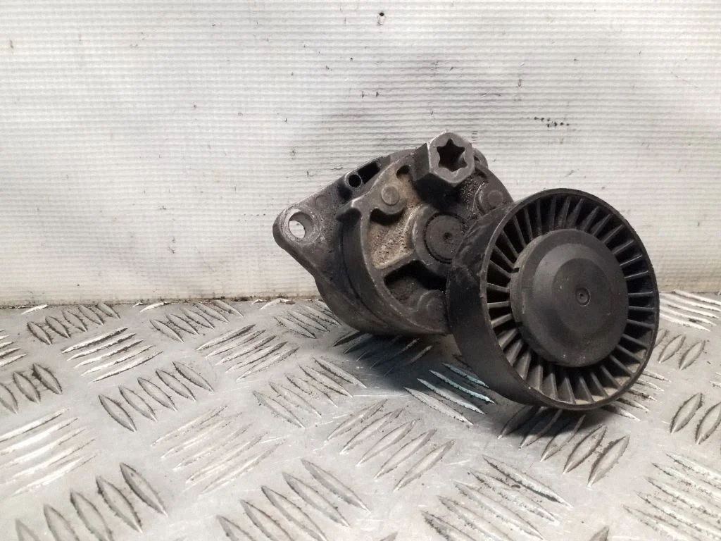 Generator/alternator belt tensioner