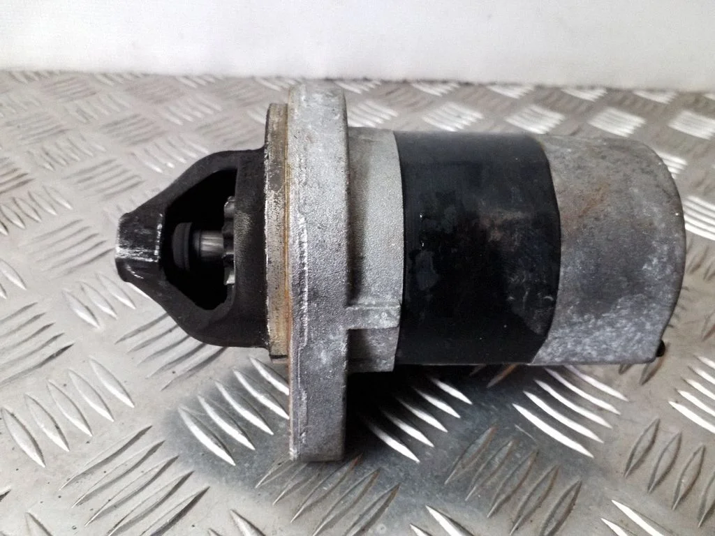 Starter motor CV6T11000GC