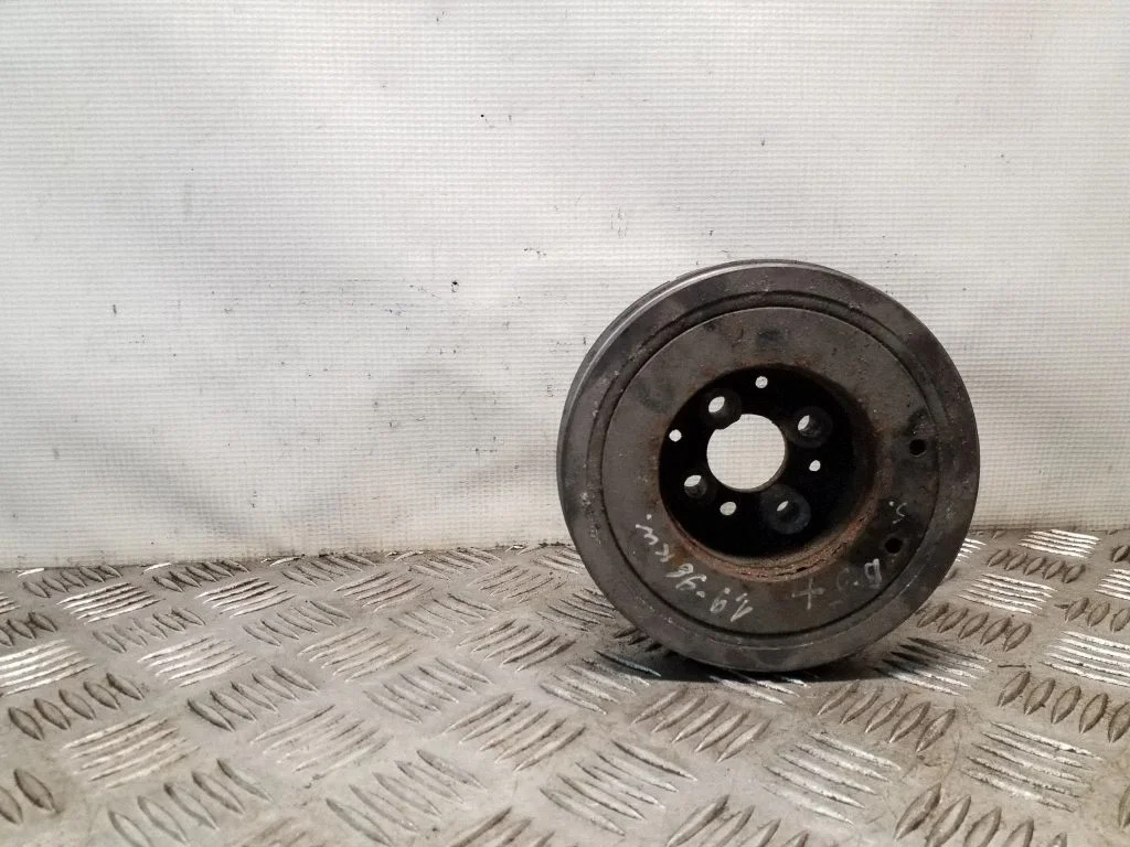 Kloķvārpstas skriemelis 038105243B