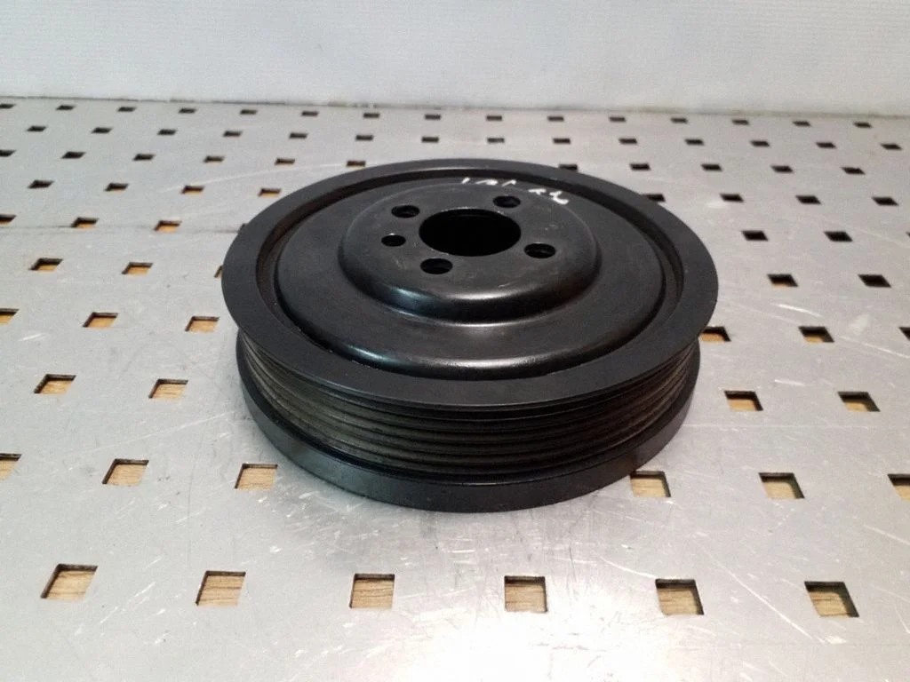 Väntvõlli rihmaratas 03G105243