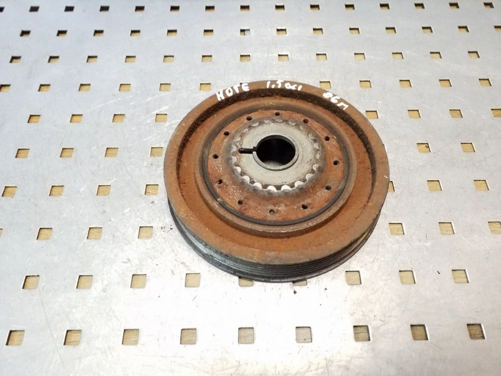 Väntvõlli rihmaratas – Nissan Note (E11) (2006-2014)