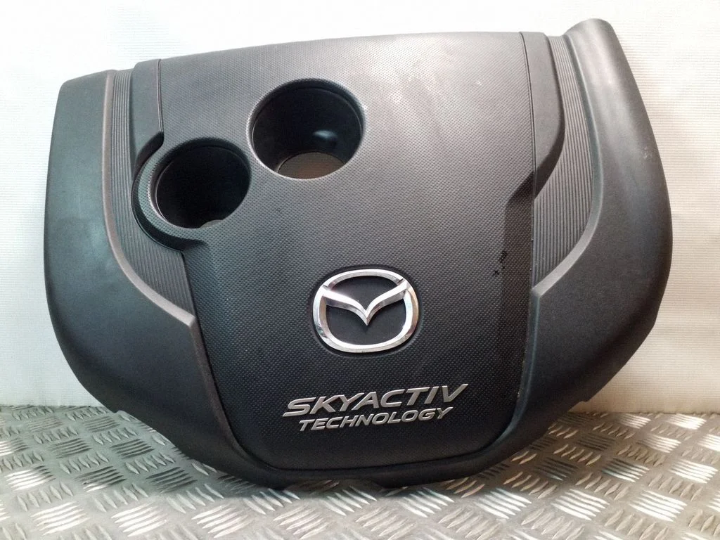 Engine cover (trim) SH0210231