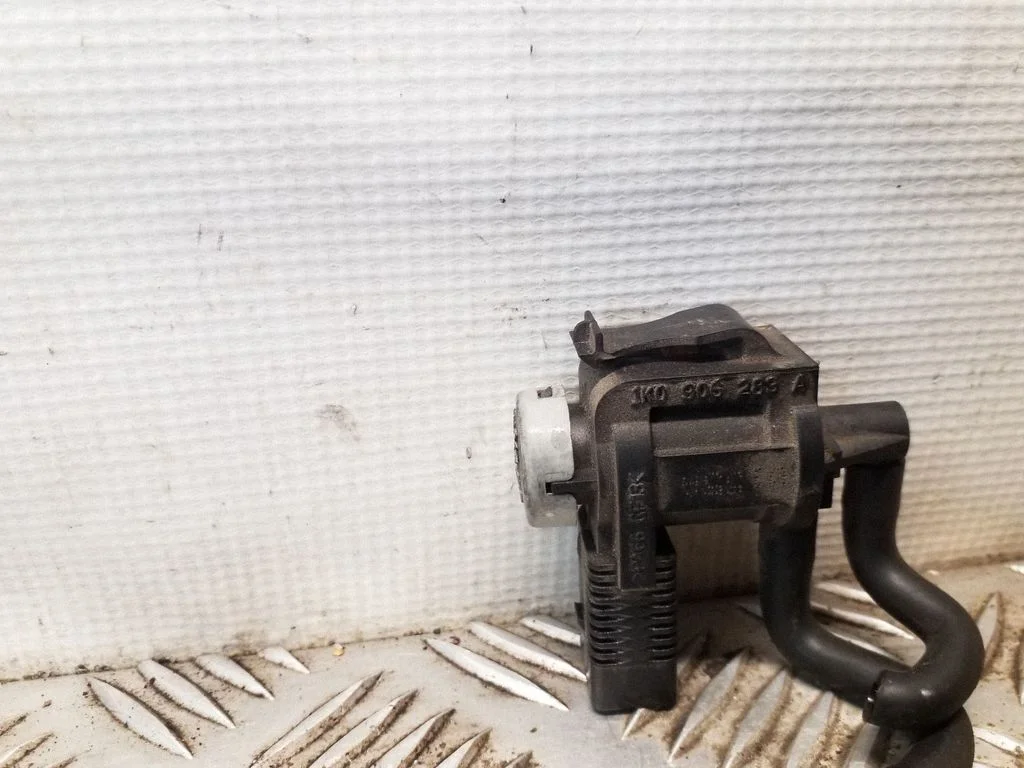 Solenoidklapp 1K0906283A