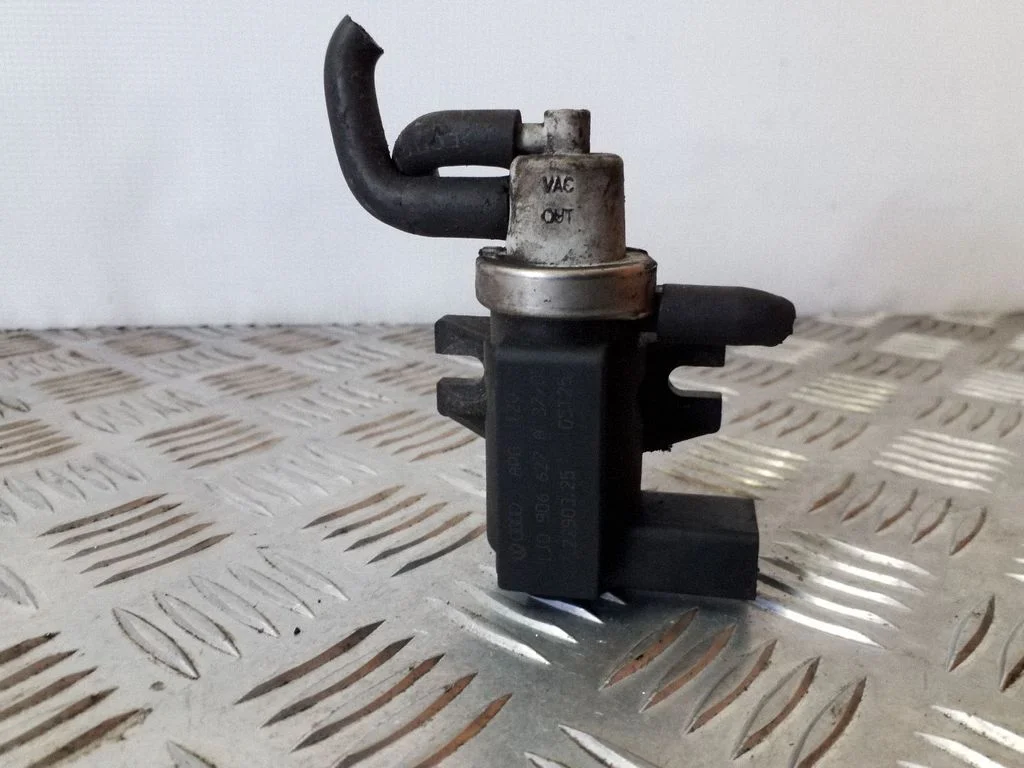 Solenoidklapp 1J0906627A